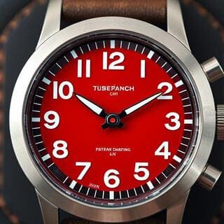 Crimson aviator dial